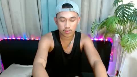 Xsam online show from April 17, 11:29 pm