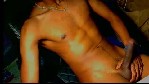 Groovysmile online show from April 21, 8:53 am