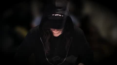 Chris online show from April 18, 10:38 am