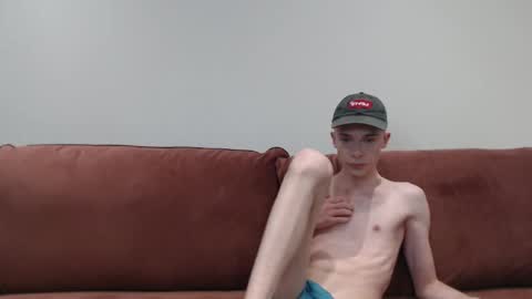 chris_19rown online show from September 12, 5:46 pm