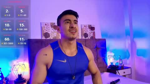 chris_clarck online show from June 1, 7:47 pm
