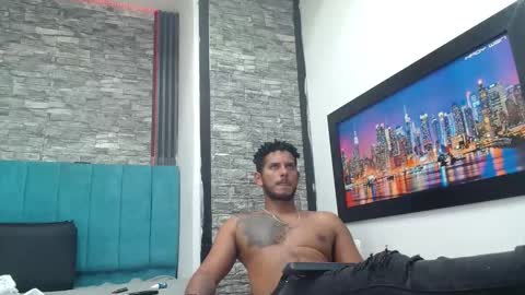 chris_dick2 online show from December 19, 5:04 am