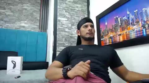 chris_dick2 online show from March 20, 4:38 am