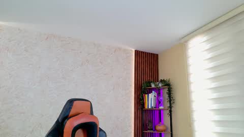 chris reilly online show from March 5, 8:16 pm