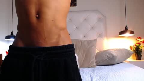 Chris Weell online show from December 12, 8:21 pm