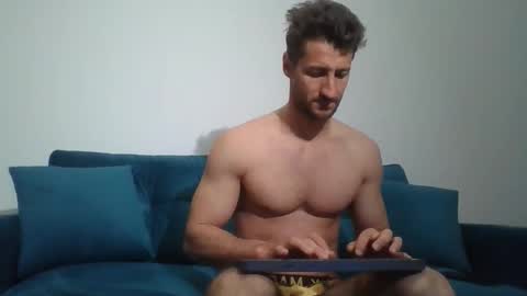 chrisaron online show from March 31, 4:36 am