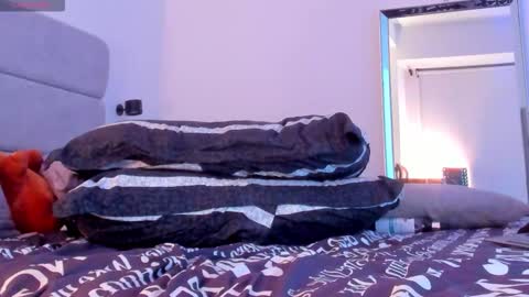 chrismorgan24 online show from December 19, 1:35 am