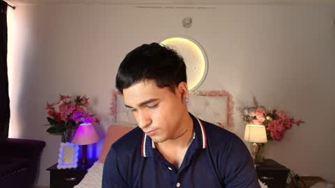 Christian Wang online show from July 6, 8:32 pm