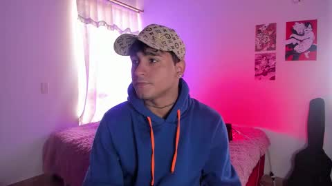 Christian Wang online show from February 4, 8:04 pm