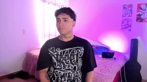 Christian Wang online show from February 11, 8:03 pm