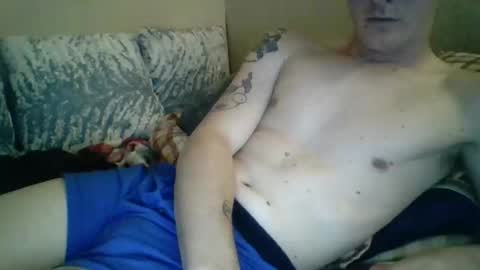 chrisvibess online show from January 9, 8:03 pm