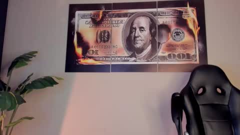 chrizmacgregor online show from March 1, 3:06 am