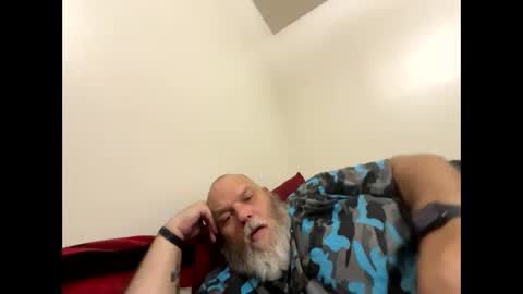 chubbyluvr42 online show from September 25, 12:42 am