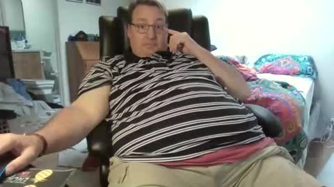 Wren online show from April 17, 10:23 pm