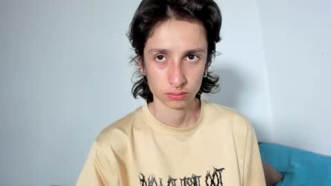 cirosky_elchicopolla online show from April 20, 3:31 am