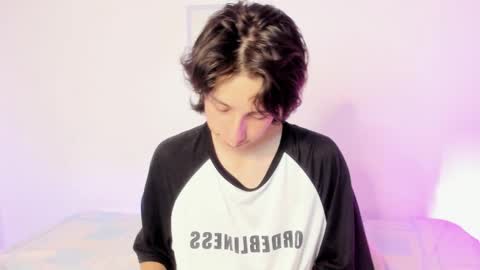 cirosky_elchicopolla online show from March 27, 4:27 am