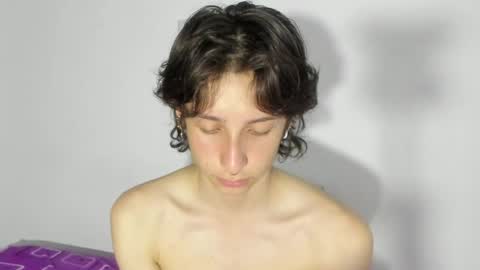 cirosky_elchicopolla online show from March 16, 5:44 am