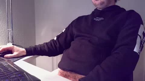 clamshive7 online show from March 29, 3:39 am