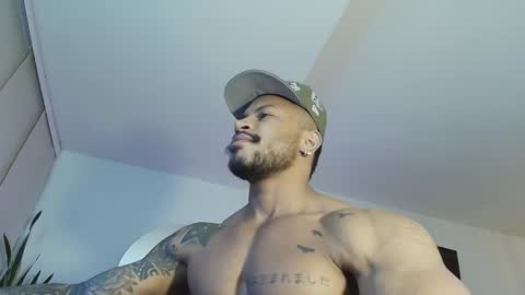 clark_strong online show from November 13, 9:41 pm