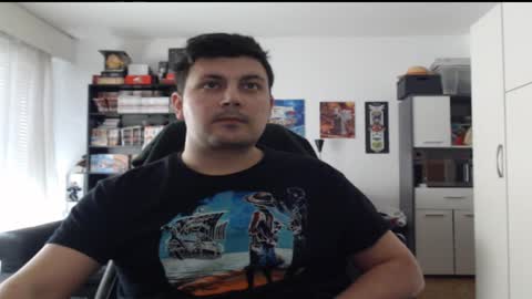 Clive online show from February 18, 3:10 pm