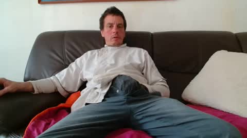 clouplefun online show from March 27, 8:07 am