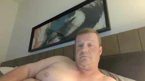 cmachen online show from June 5, 3:00 am