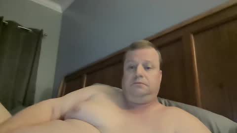 Snapshot of cmachen chatting on February 26, 2:04 am cmachen online show from February 26, 2:04 am