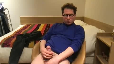 Snapshot of cocototo21 chatting on December 24, 4:51 pm cocototo21 online show from December 24, 4:51 pm