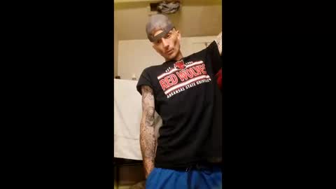 codywatters14 online show from April 19, 7:41 am