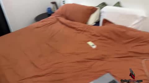 colbyknox online show from March 1, 10:53 pm