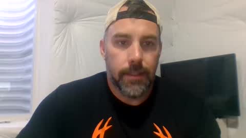 Just me online show from September 30, 4:10 pm