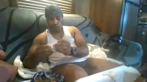 comesuckthisdick111 online show from June 28, 6:41 am