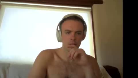 dreamy eyed lover online show from February 15, 9:12 pm