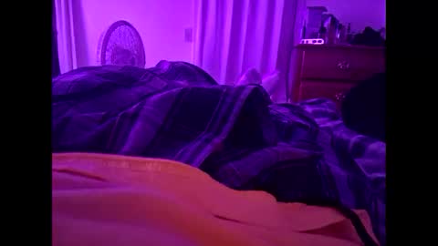 connlee10929154 online show from March 14, 9:38 am