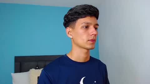 Connor online show from March 3, 8:18 pm