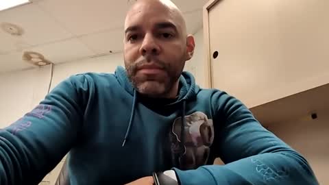 Zaddy43 online show from February 24, 9:10 am