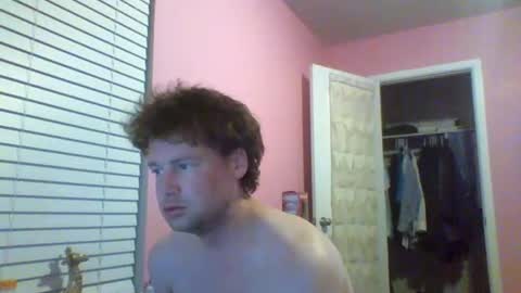 cooldude122222 online show from November 11, 1:43 am