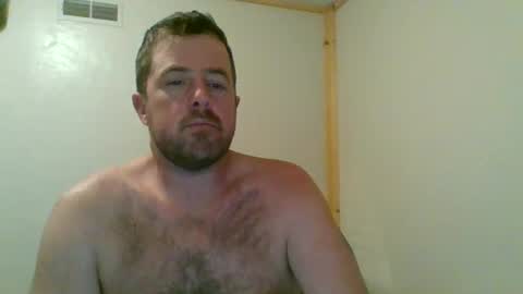 Snapshot of country4life3649 chatting on January 4, 9:43 am country4life3649 online show from January 4, 9:43 am