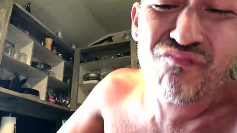 countryjoe2002 online show from October 18, 9:31 pm