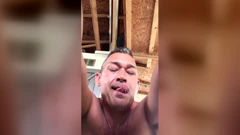 countryjoe2002 online show from March 27, 8:54 pm