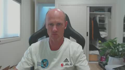 Snapshot of cptduckpants chatting on February 25, 1:30 am cptduckpants online show from February 25, 1:30 am