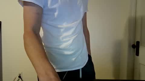 Snapshot of crafty333 chatting on October 30, 6:53 pm crafty333 online show from October 30, 6:53 pm