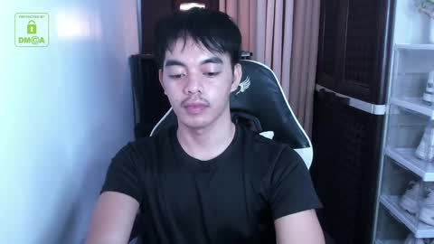 Snapshot of crazyasiancum chatting on December 11, 4:37 pm Zion online show from December 11, 4:37 pm