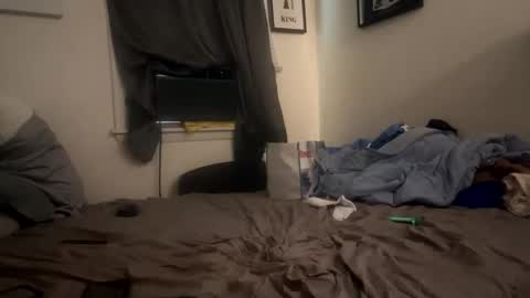 crazydill28 online show from April 19, 6:10 pm