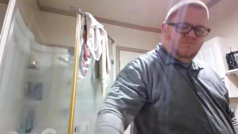 The hopeless romantic online show from February 28, 8:31 am