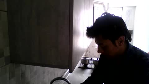 Snapshot of cris_master_ chatting on October 19, 6:11 pm cris_master_ online show from October 19, 6:11 pm
