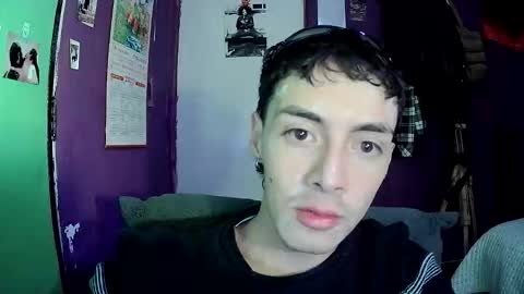 Crisanto online show from May 23, 2:06 am