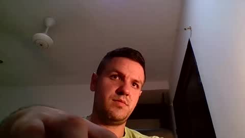 cristopher3042 online show from November 19, 3:06 am