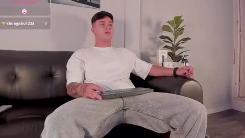 Cristopher online show from March 28, 3:34 pm