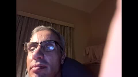 Snapshot of crucut80 chatting on January 17, 11:11 pm Crucut online show from January 17, 11:11 pm